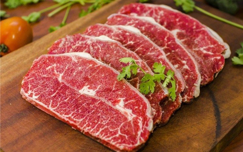 Trong thịt bò nạc có nhiều protein và dưỡng chất có lợi