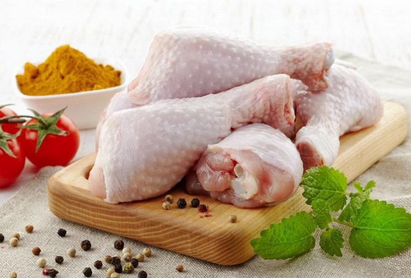 Thịt gà là thực phẩm cần thiết cho quá trình phát triển chiều cao