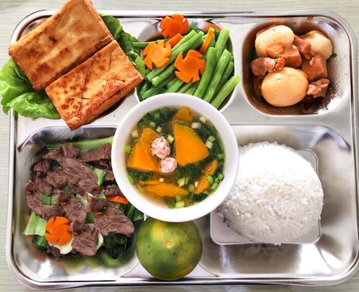 suất ăn công nghiệp ở quận 10