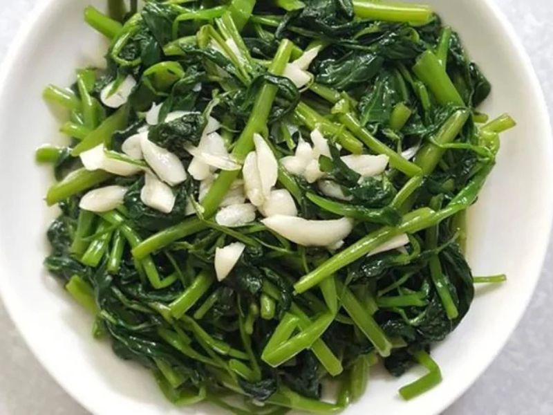 gia-tri-dinh-duong-cua-rau-muong