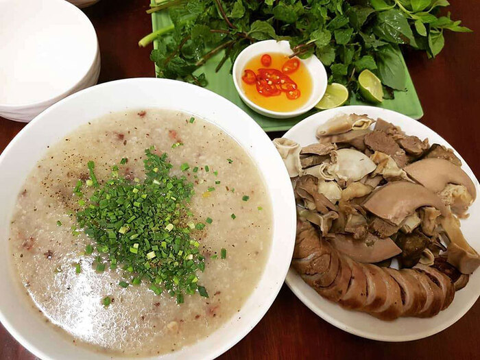 Mách bạn bí quyết mở quán cháo lòng thành công 1 Chi phí để mở quán cháo lòng cần bao nhiêu vốn?