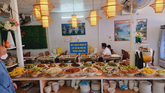 Tính toán chi phí mở quán cơm chay cần bao nhiêu vốn 2 Tính toán chi phí mở quán cơm chay cần bao nhiêu vốn?