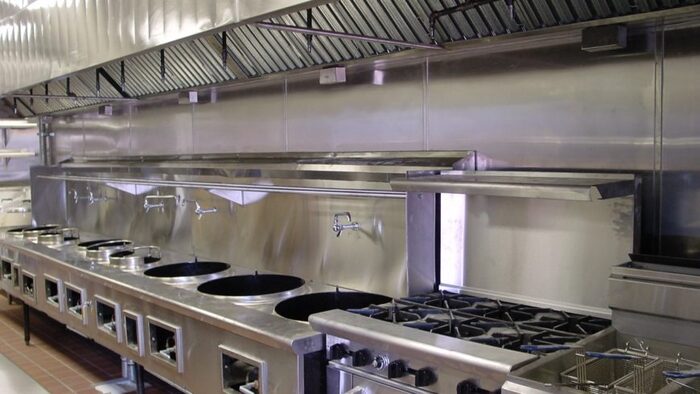 So sánh bếp từ công nghiệp và bếp ga công nghiệp từ A - Z 1 So sánh bếp từ công nghiệp và bếp ga công nghiệp cụ thể