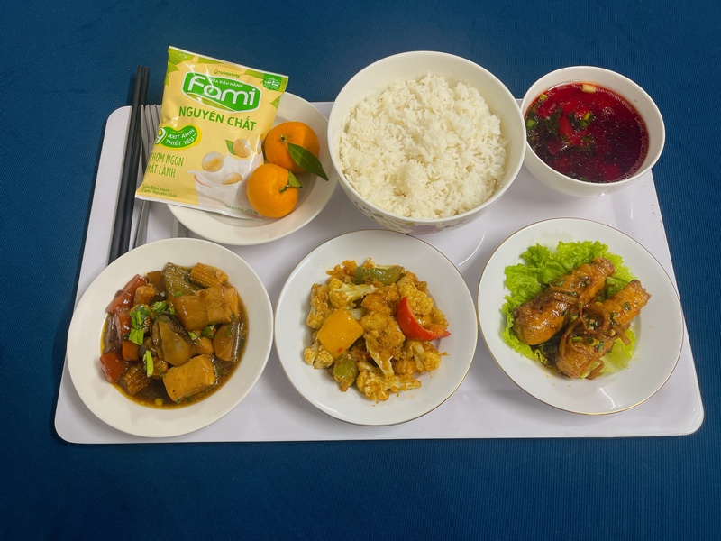THỰC ĐƠN MẪU CÁC MÓN “MẶN ,MÓN KÈM & CHAY “ 11 Thực đơn suất ăn công nghiệp 30k - 35K