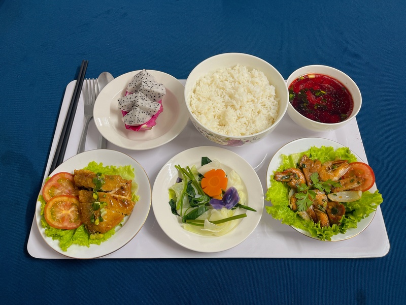 THỰC ĐƠN MẪU CÁC MÓN “MẶN ,MÓN KÈM & CHAY “ 9 Thưc đơn 25k có kèm thêm tráng miệng