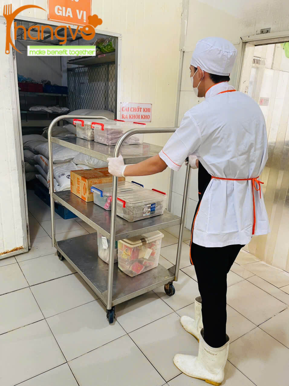 Thế nào là một suất ăn công nghiệp đạt chuẩn?