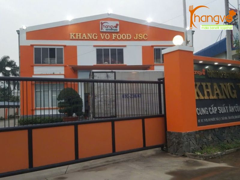 Quy trình cung cấp suất ăn công nghiệp khép kín tại Khang Võ